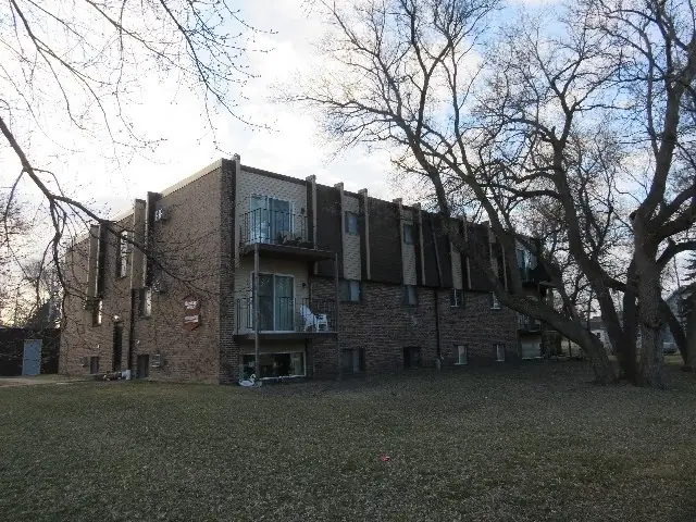 A multi-story brick apartment building, a commercial building inspected by Nordic Inspections in Barnesville, MN.