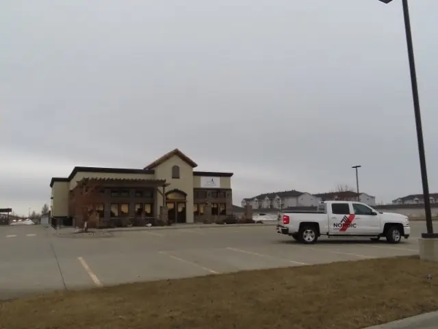A free-standing restaurant, a commercial building inspected by Nordic Inspections in Fargo, ND.