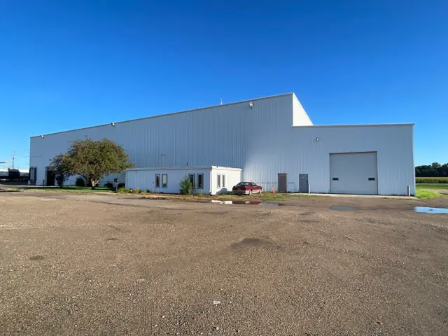 A large industrial building — commercial building inspected by Nordic Inspections in Wahpeton, ND.
