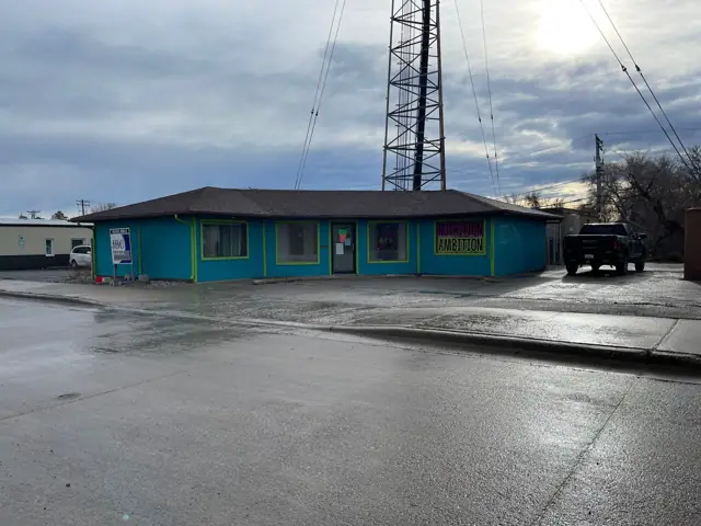 A street-front retail building, a commercial building inspected by Nordic Inspections in West Fargo, ND.