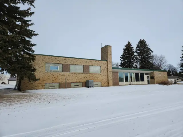 A commercial property with on-site parking — commercial building inspected by Nordic Inspections in Wheaton, MN.